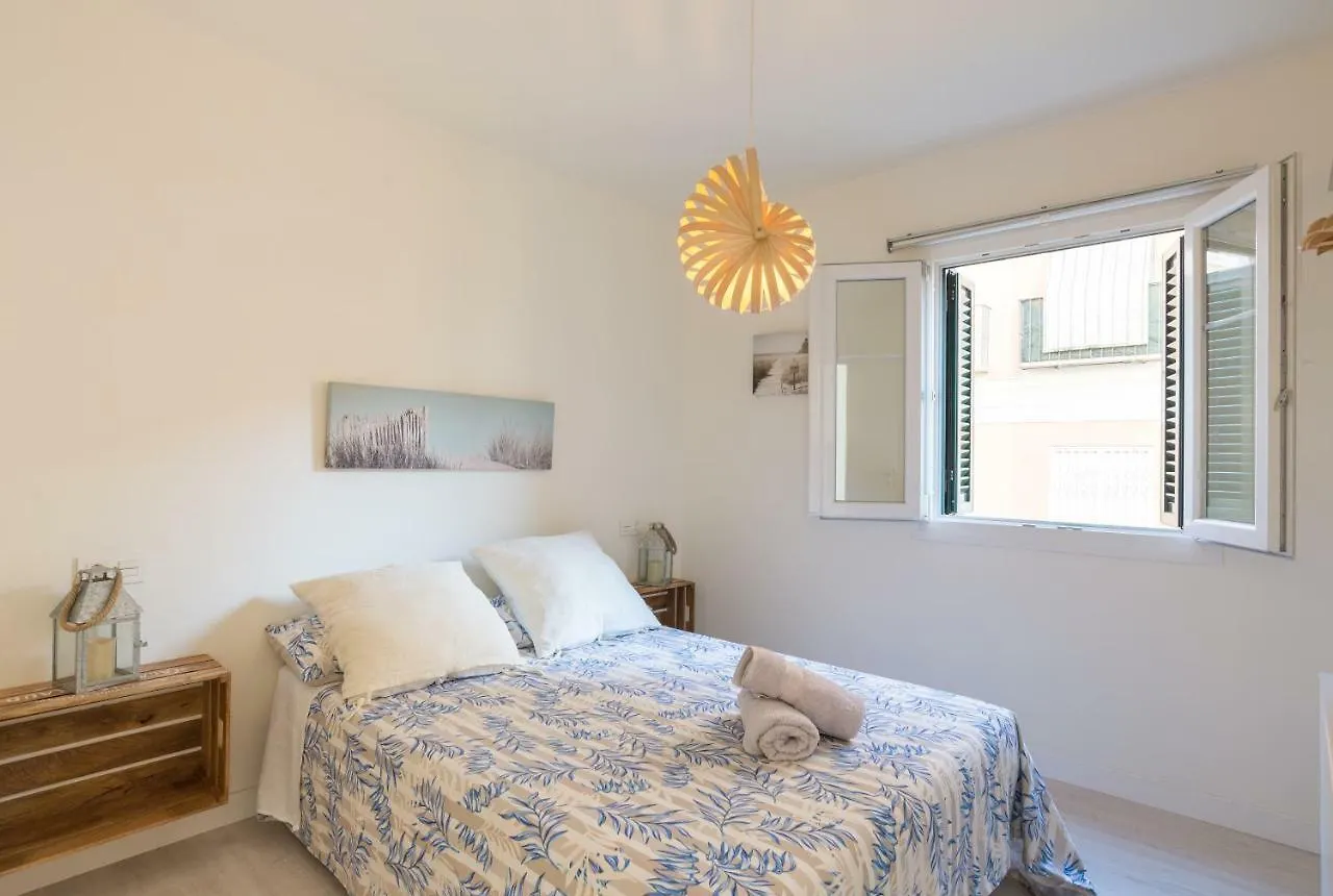 Apartment Gran Apartamento En El Centro Historico Con Parking Gratuito 4 Habitaciones Por Keywise Malaga
