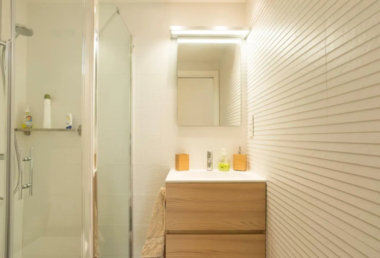Gran Apartamento En El Centro Historico Con Parking Gratuito 4 Habitaciones Por Keywise Malaga Spain